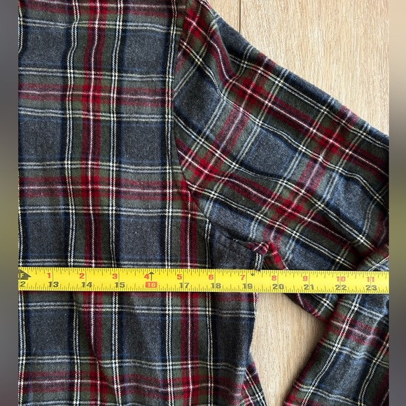 L.L. Bean Women's Scotch Plaid Flannel Shirt, Relaxed Zip Hoodie - Picture 6 of 14